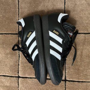 Adidas Samba Classic's